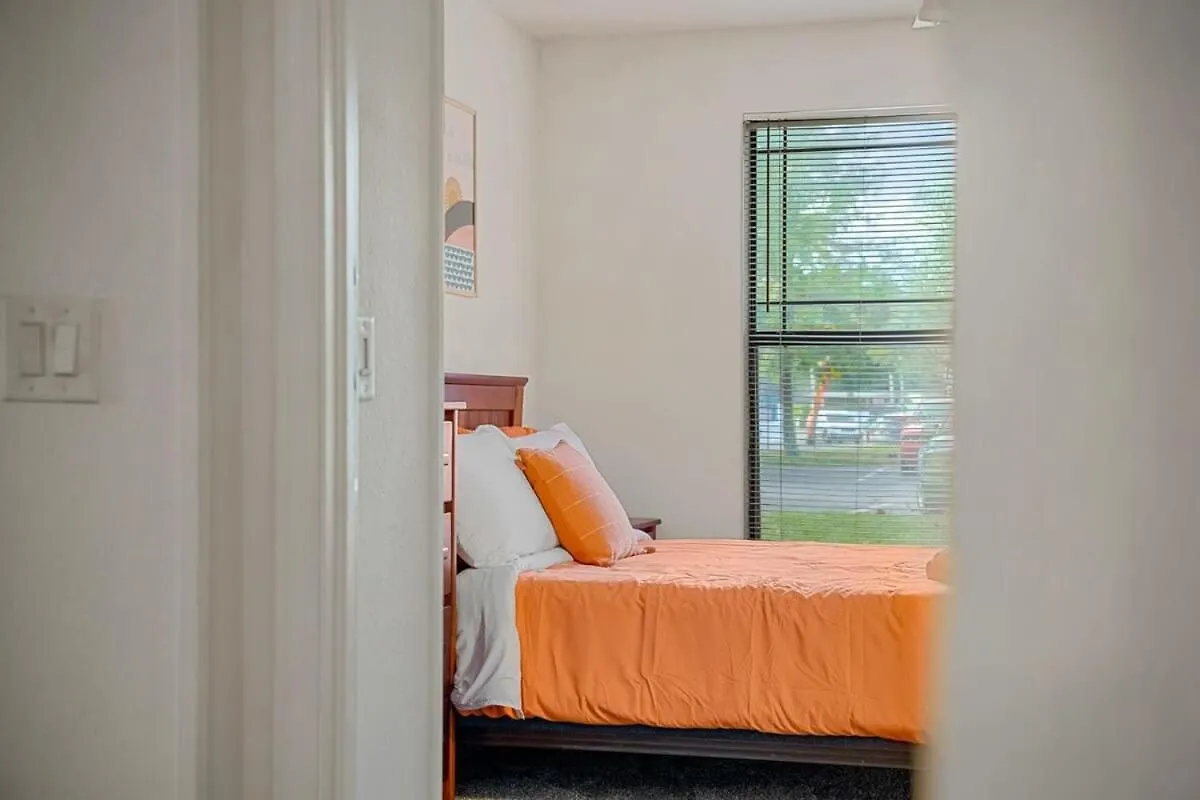 Budget Friendly Sleeps 8 Discounts Available Tampa