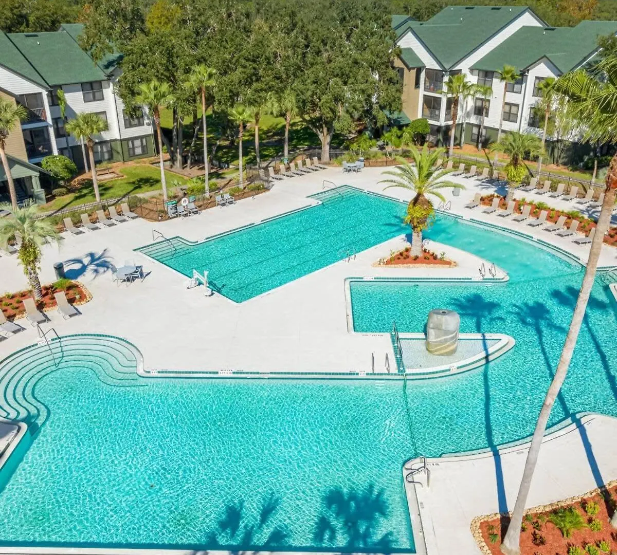 Apartment Budget Friendly Sleeps 8 Discounts Available Tampa
